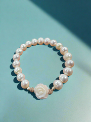 Luxury Freshwater Pearl Bracelet with Mother of Pearl Flower