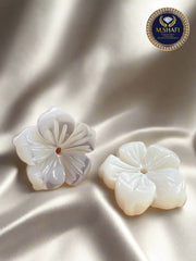 White Mother of Pearl 5-Leaf Flower Shape – One Side Carved for Jewelry Making