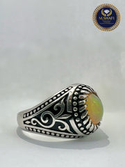 Luxurious Opal Silver Ring – Regal Traditional Style