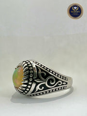 Luxurious Opal Silver Ring – Regal Traditional Style