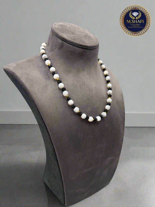 Mother of Pearl & Black Beads Necklace – Stylish Handmade Jewelry